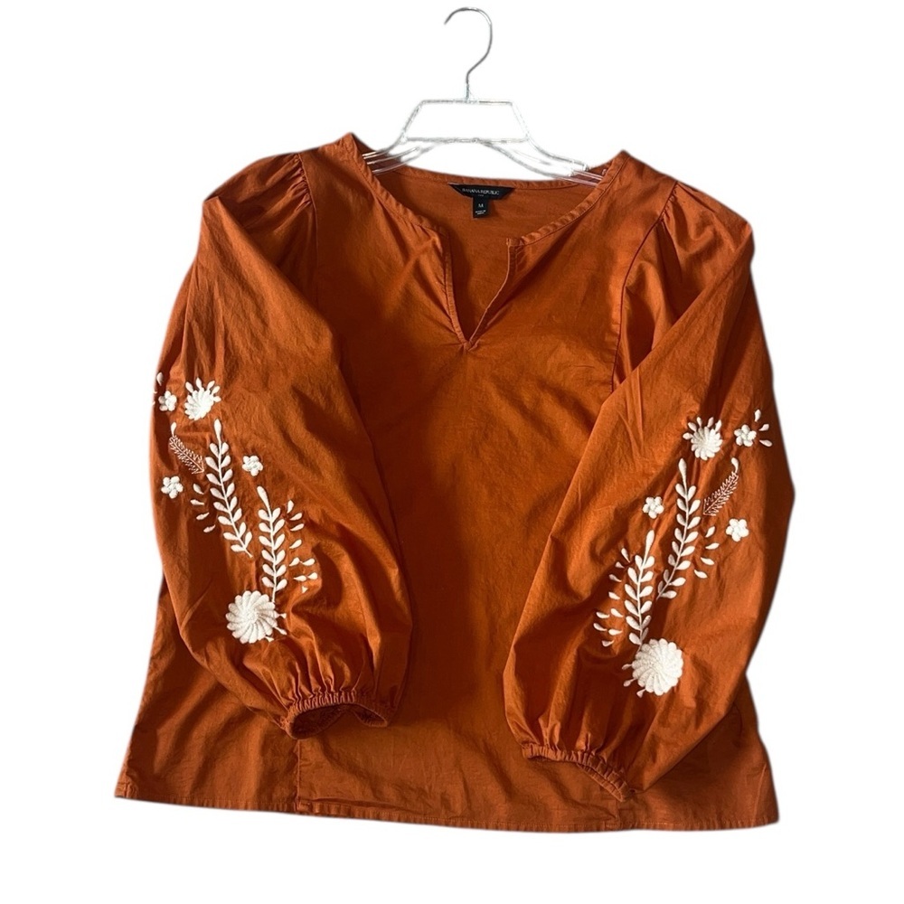 Banana Republic Women’s Embroidered Sleeve Poplin Top Size M - Picture 3 of 7